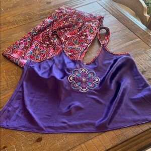 Cabernet sleepwear Med Purple Embroidered Women's Top